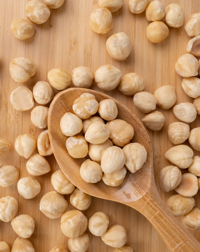 Whole Roasted Hazelnuts